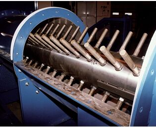 臥式螺帶混合機(jī)